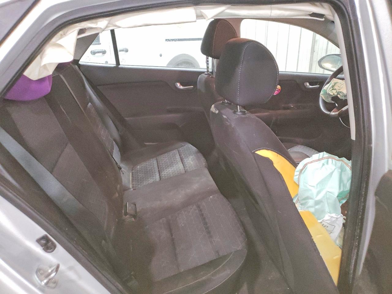 2018 KIA RIO LX photo 19