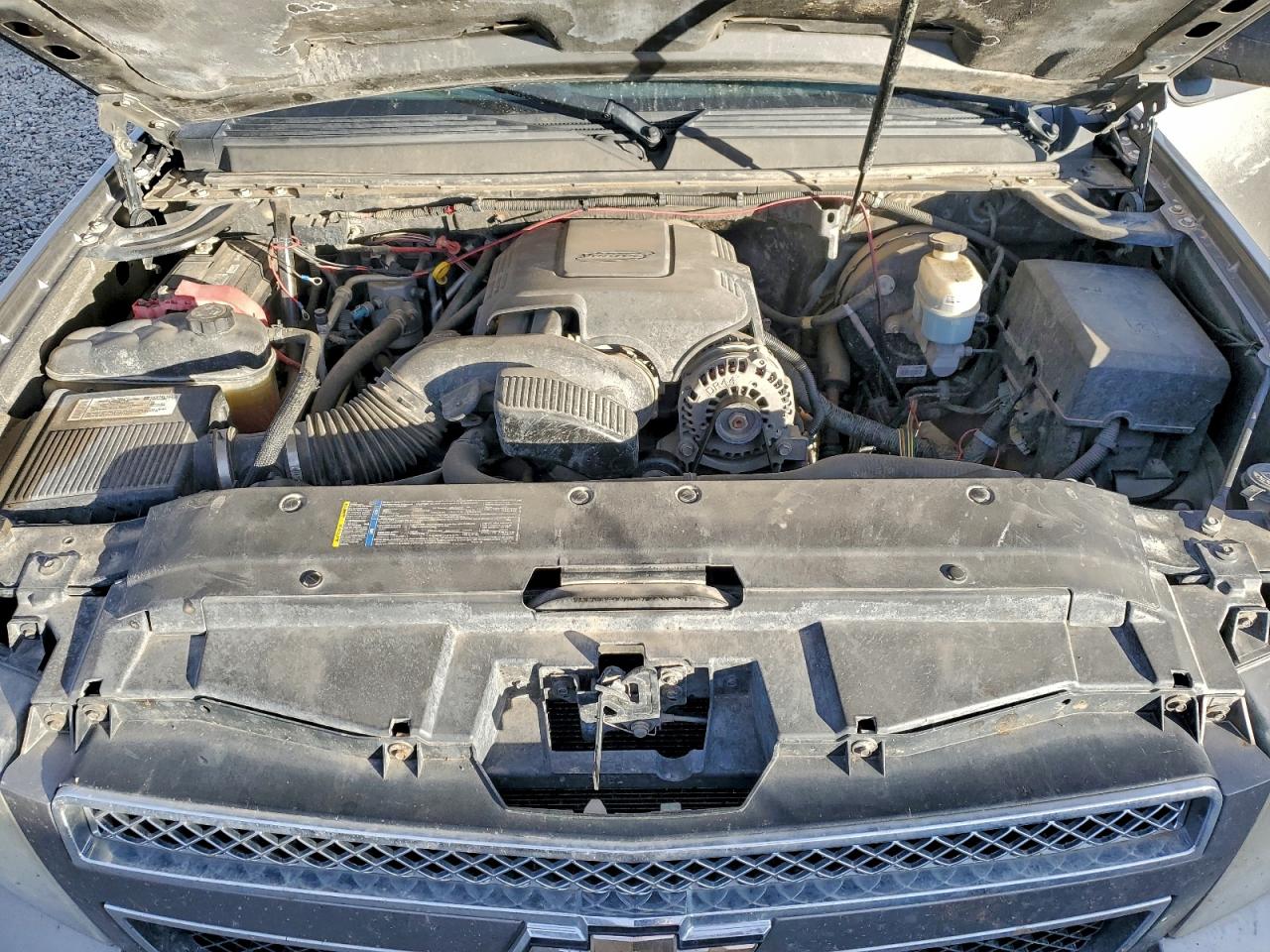 2008 CHEVROLET SUBURBAN K1500 LS photo 12