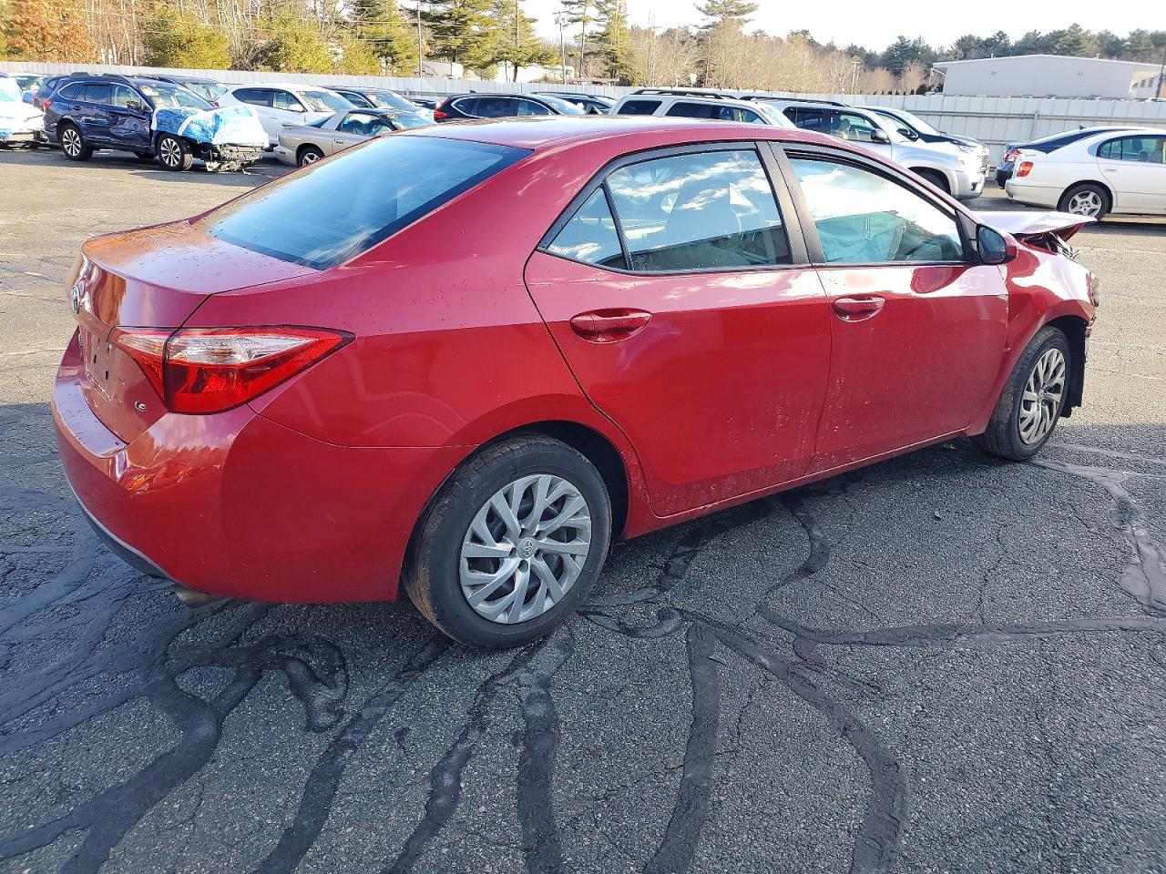 2019 TOYOTA COROLLA L photo 3