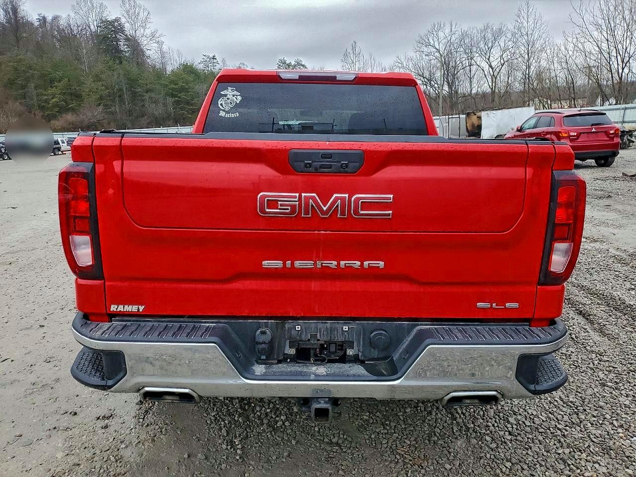 2022 GMC SIERRA LIMITED K1500 SLE photo 6