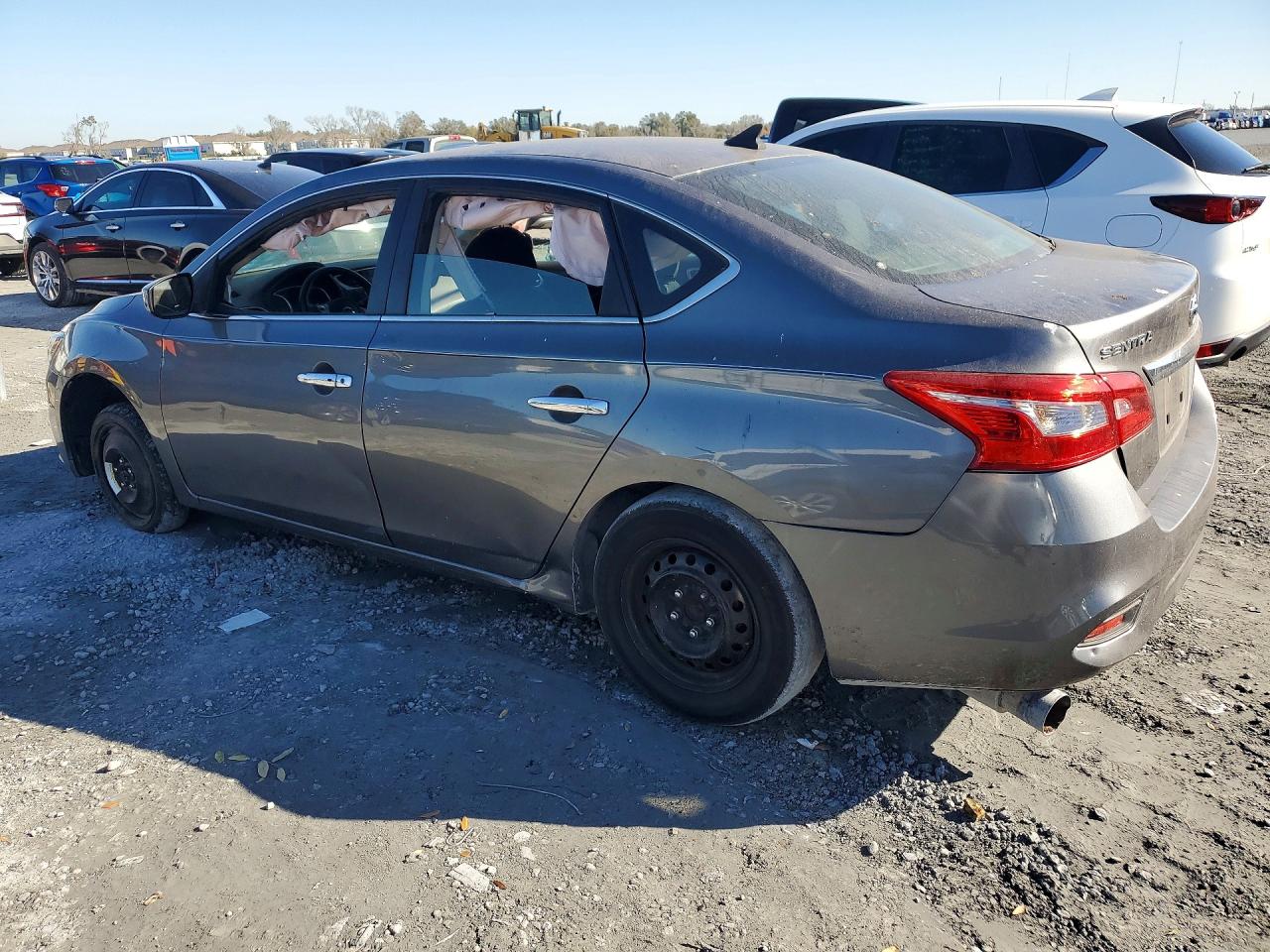 2019 NISSAN SENTRA S photo 2