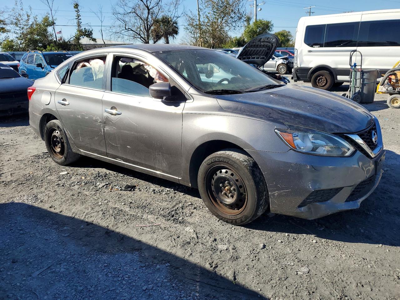 2019 NISSAN SENTRA S photo 4