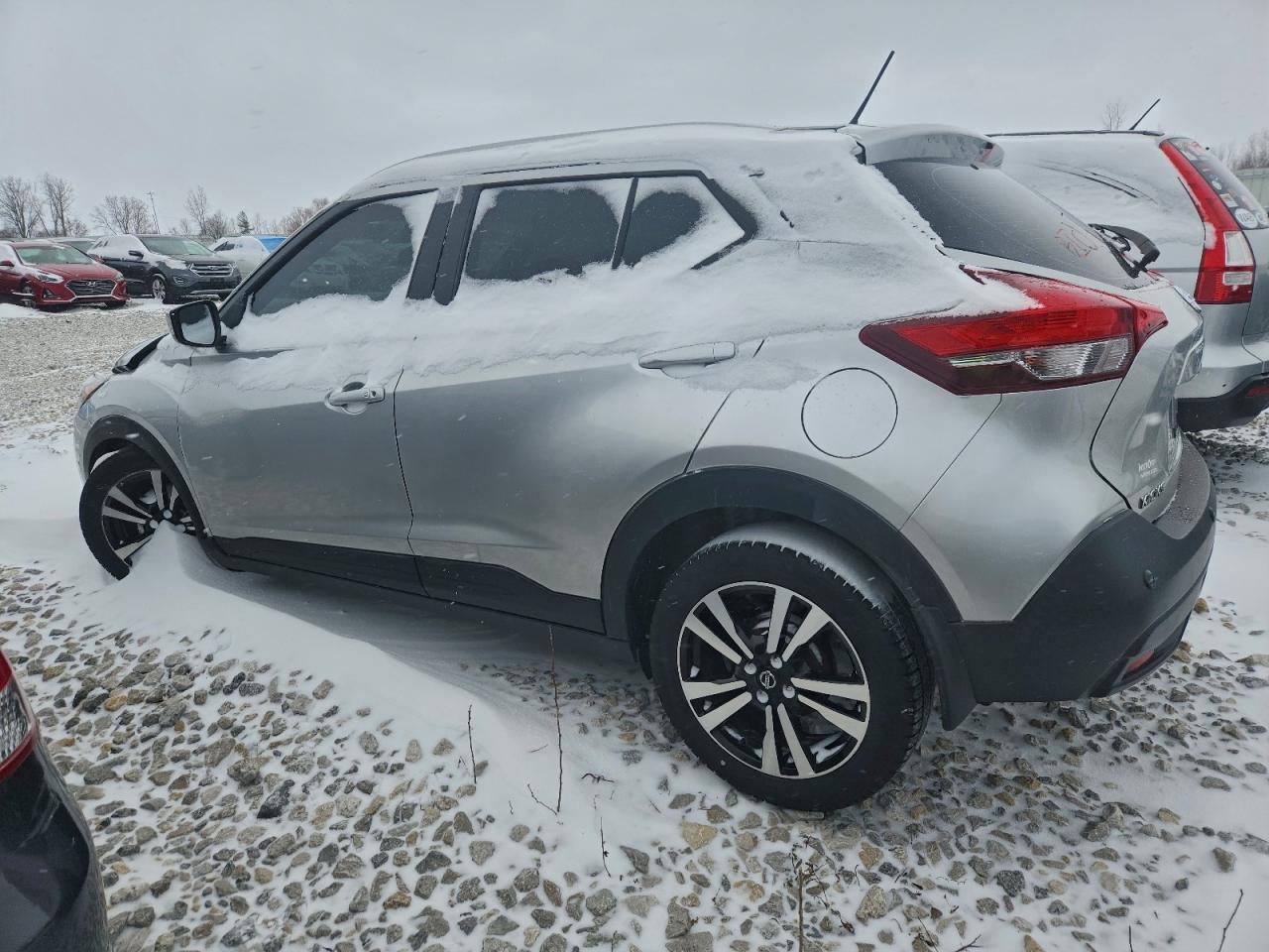 2020 NISSAN KICKS SV photo 2