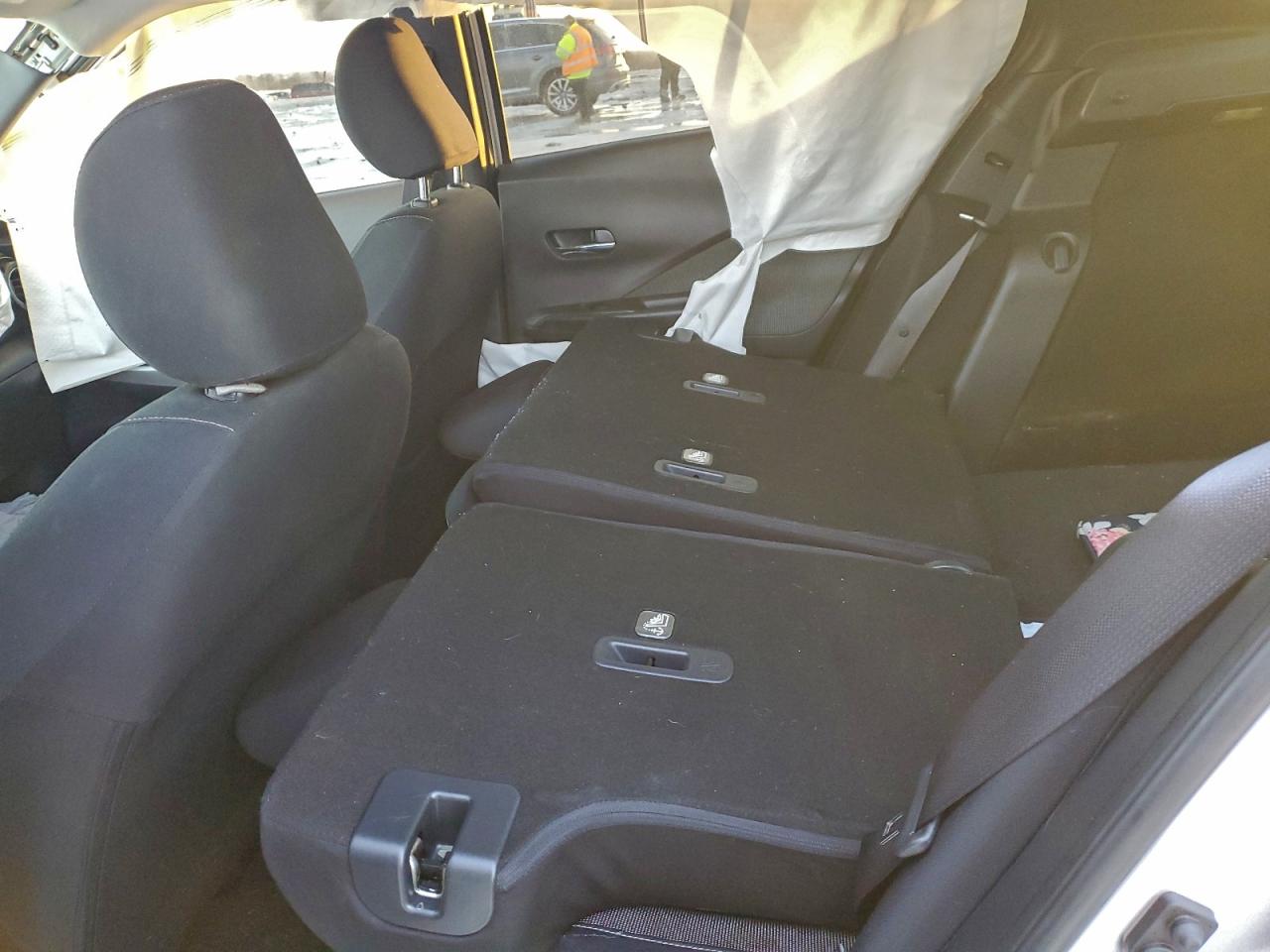 2020 NISSAN KICKS SV photo 11