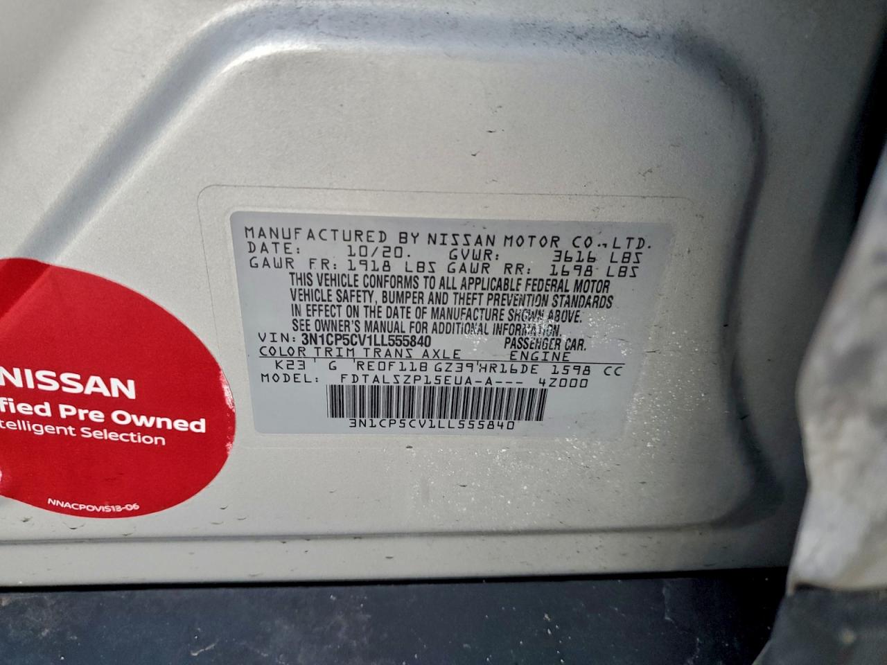 2020 NISSAN KICKS SV photo 13