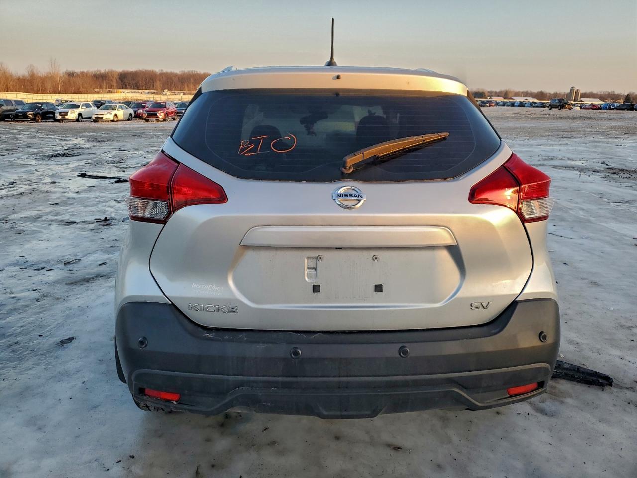 2020 NISSAN KICKS SV photo 6