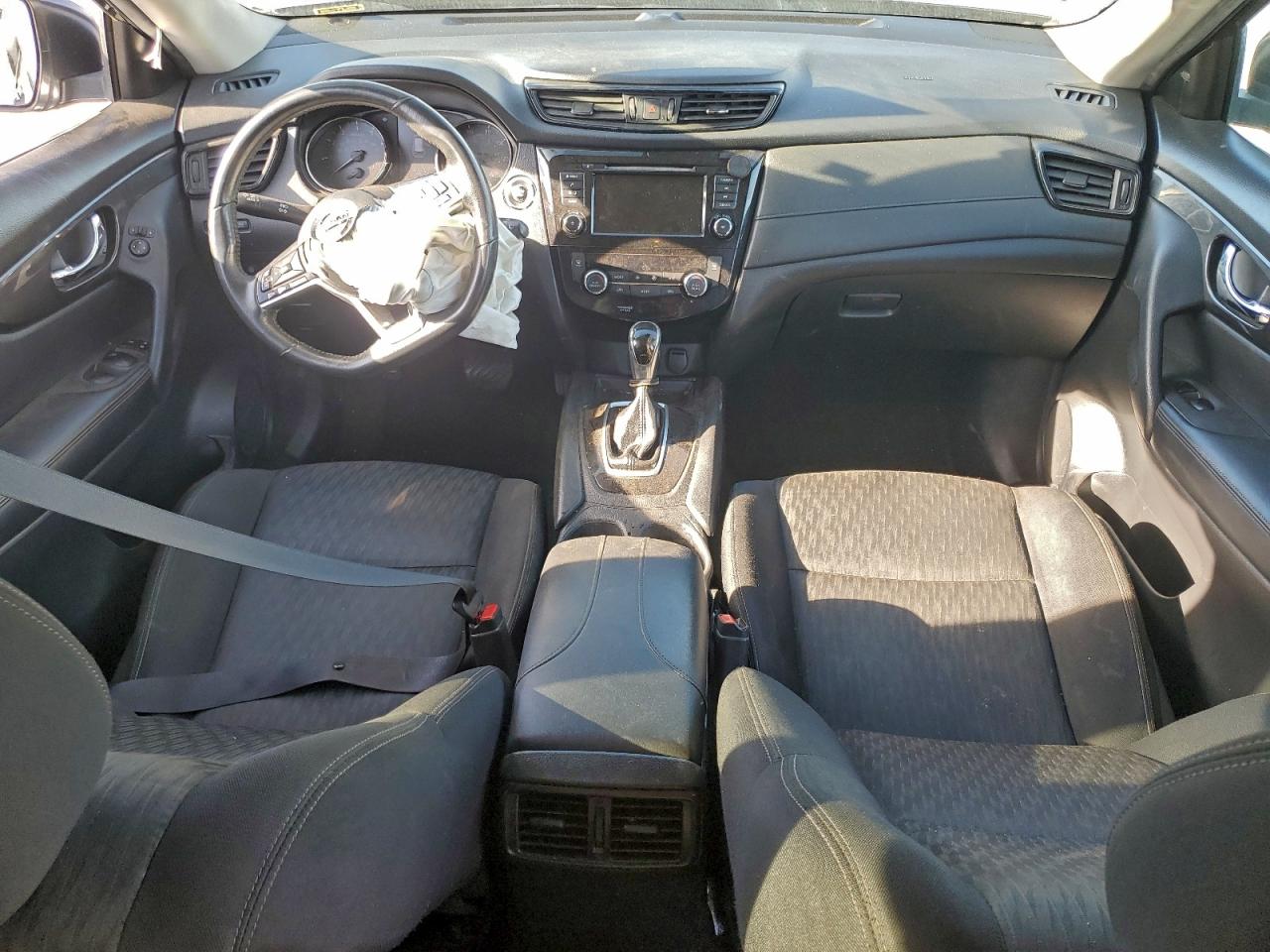 2019 NISSAN ROGUE S photo 8