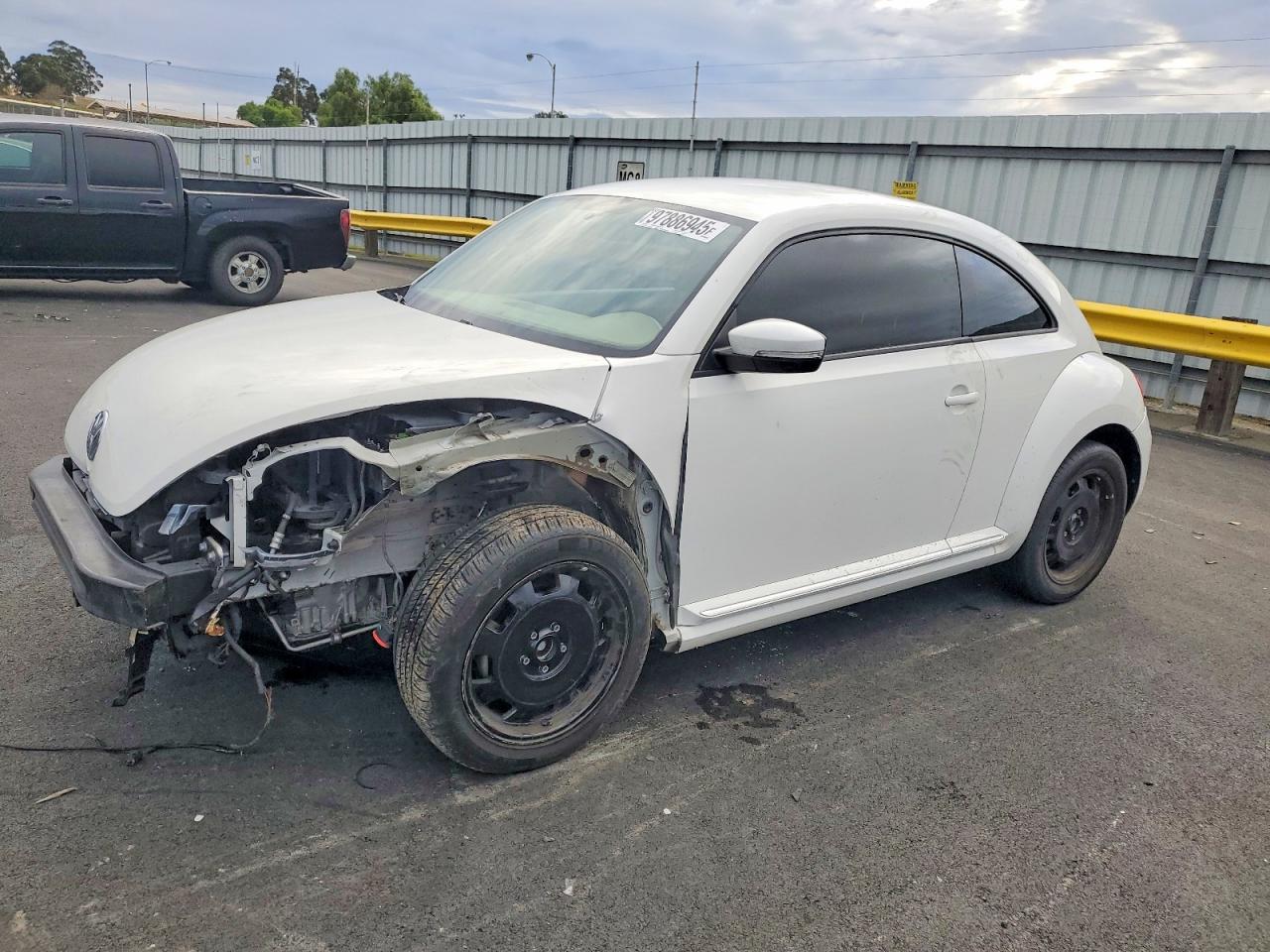 2014 VOLKSWAGEN BEETLE