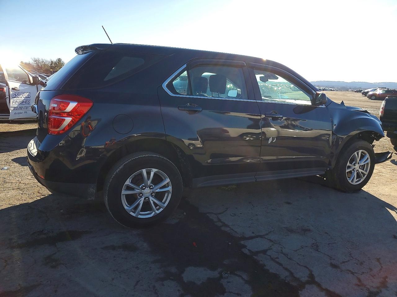 2017 CHEVROLET EQUINOX LS photo 3