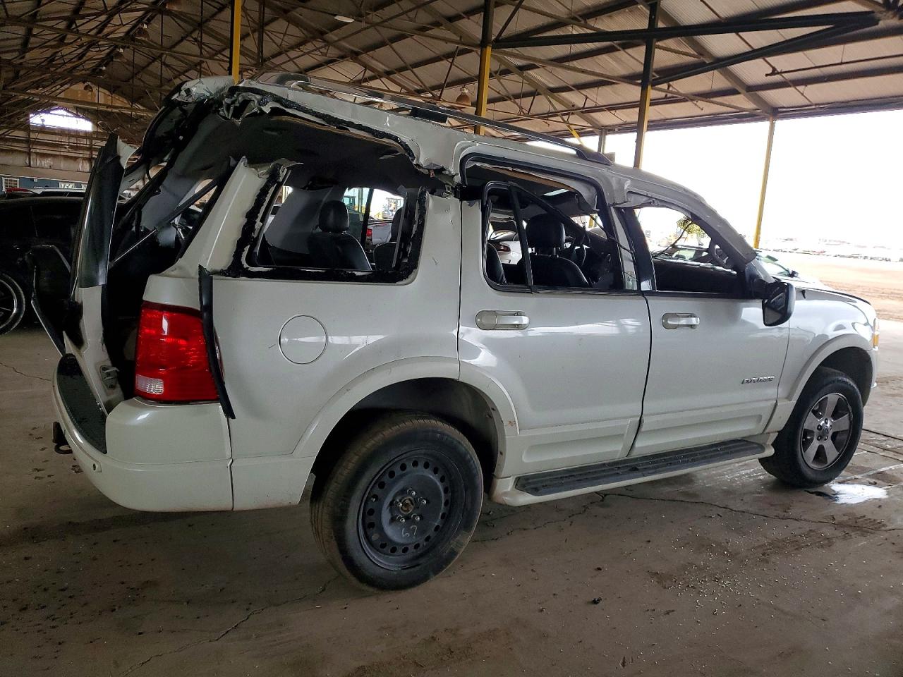 2004 FORD EXPLORER LIMITED photo 3