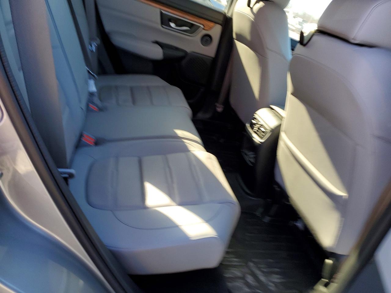 2020 HONDA CR-V TOURING photo 11