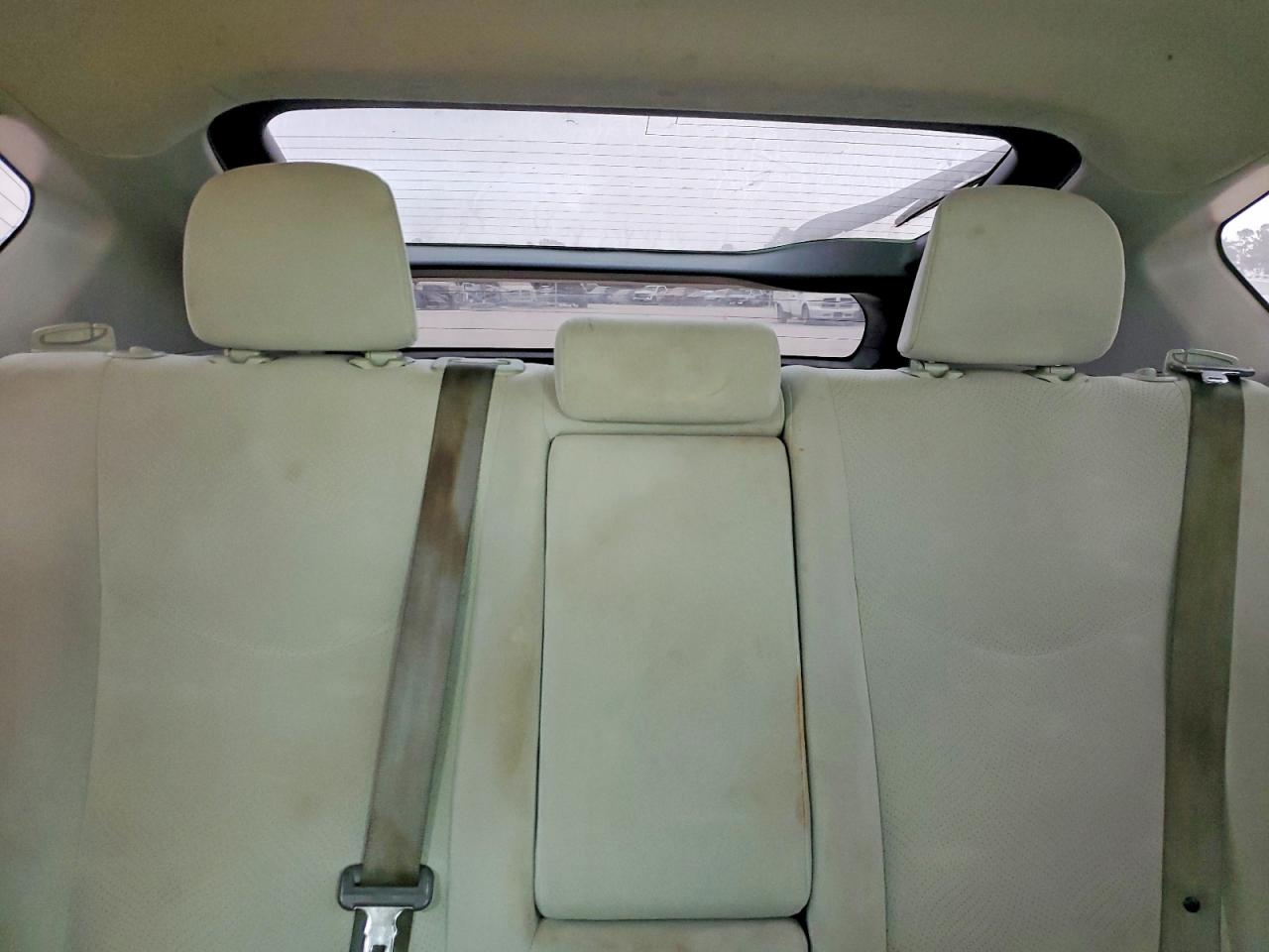 2012 TOYOTA PRIUS photo 10