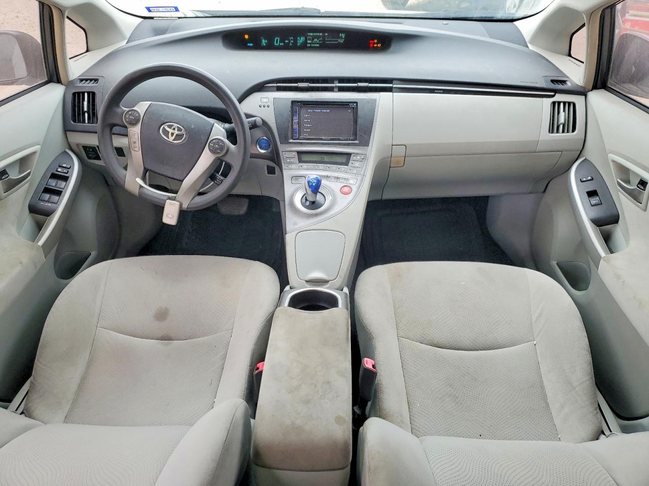 2012 TOYOTA PRIUS photo 8