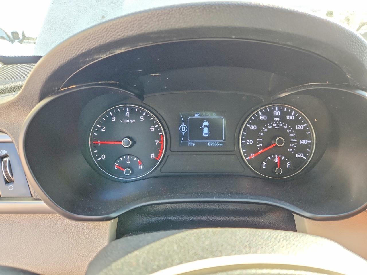 2018 KIA OPTIMA LX photo 9