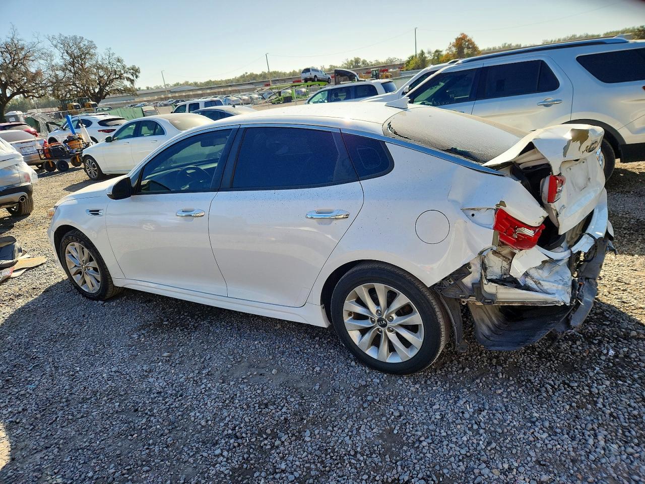 2018 KIA OPTIMA LX photo 2