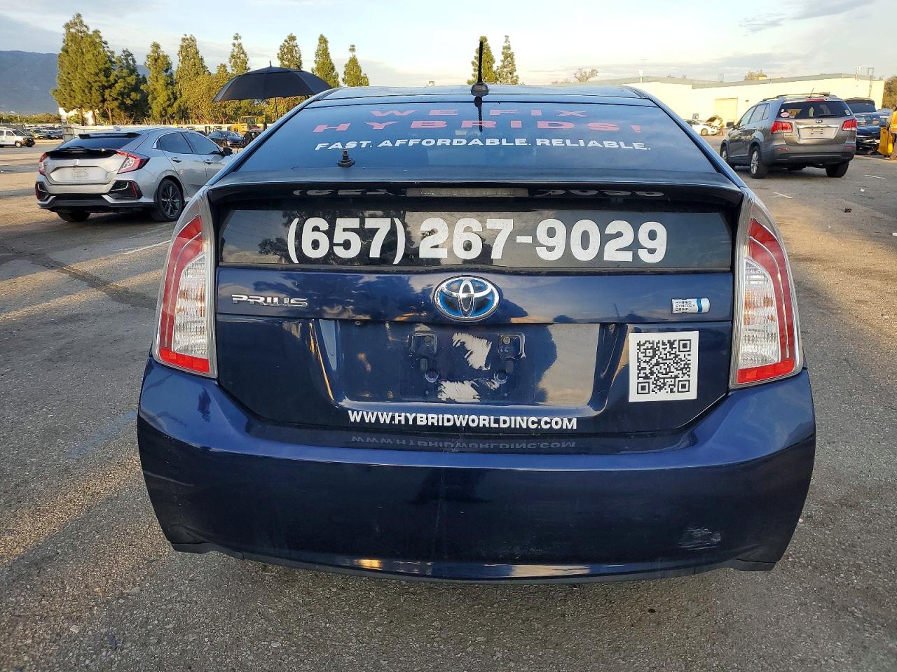 2012 TOYOTA PRIUS photo 6