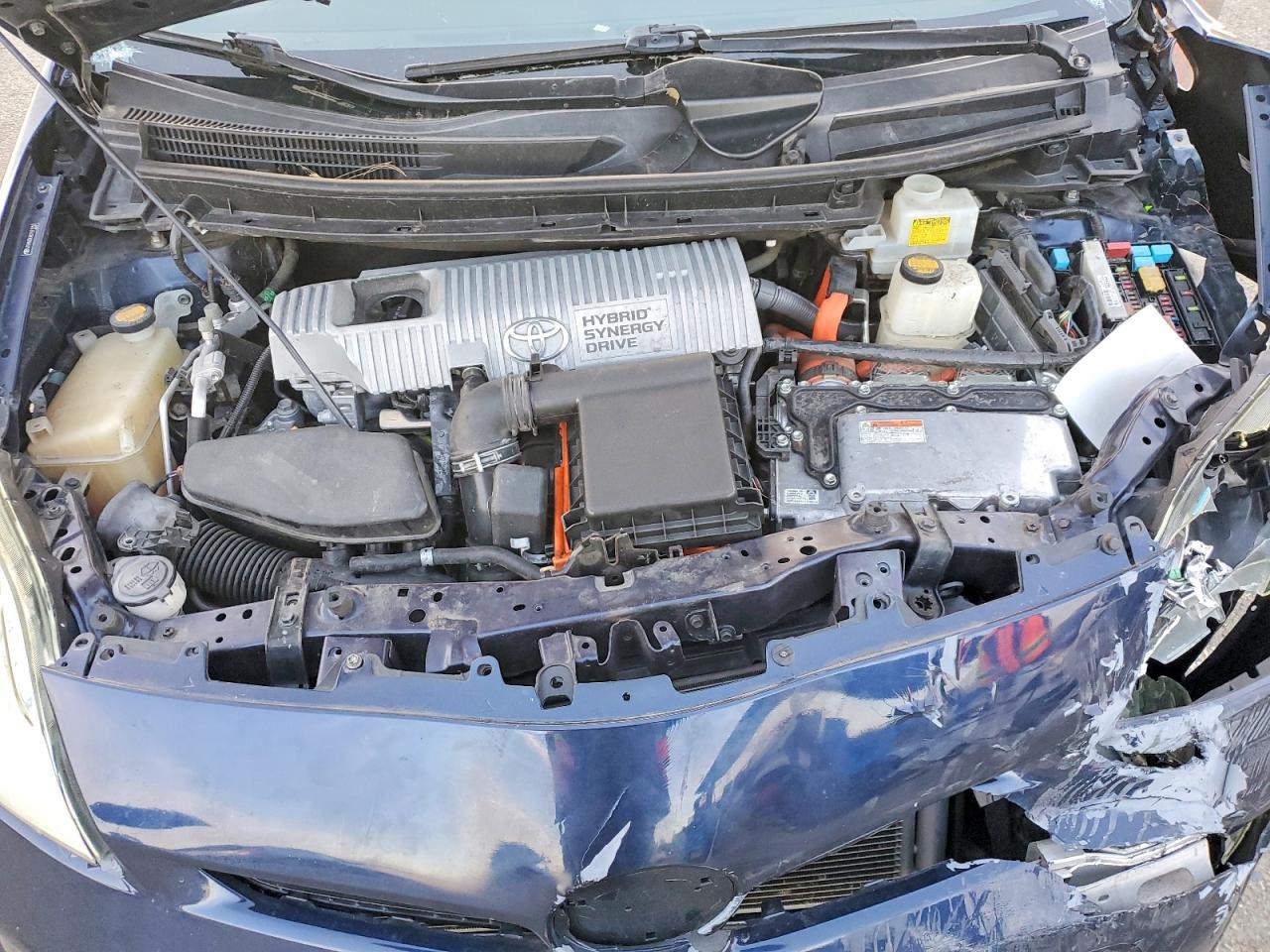 2012 TOYOTA PRIUS photo 11