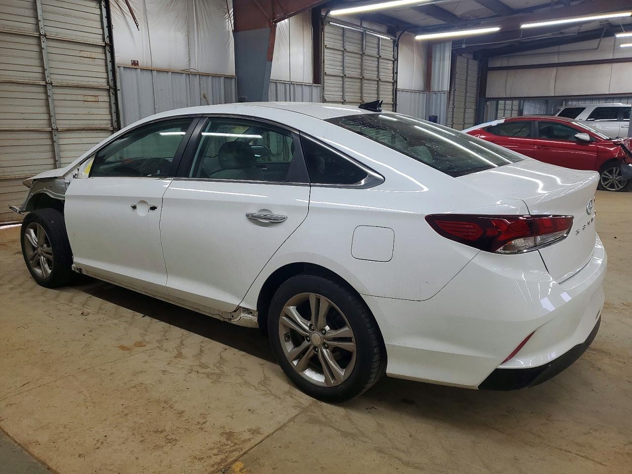 2018 HYUNDAI SONATA SPORT photo 2