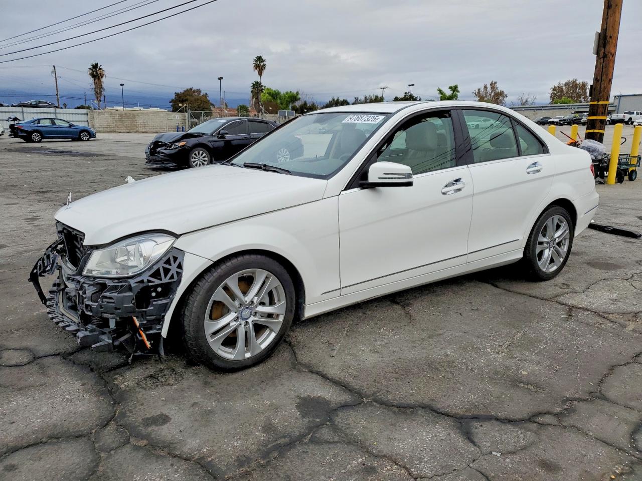 2013 MERCEDES-BENZ C