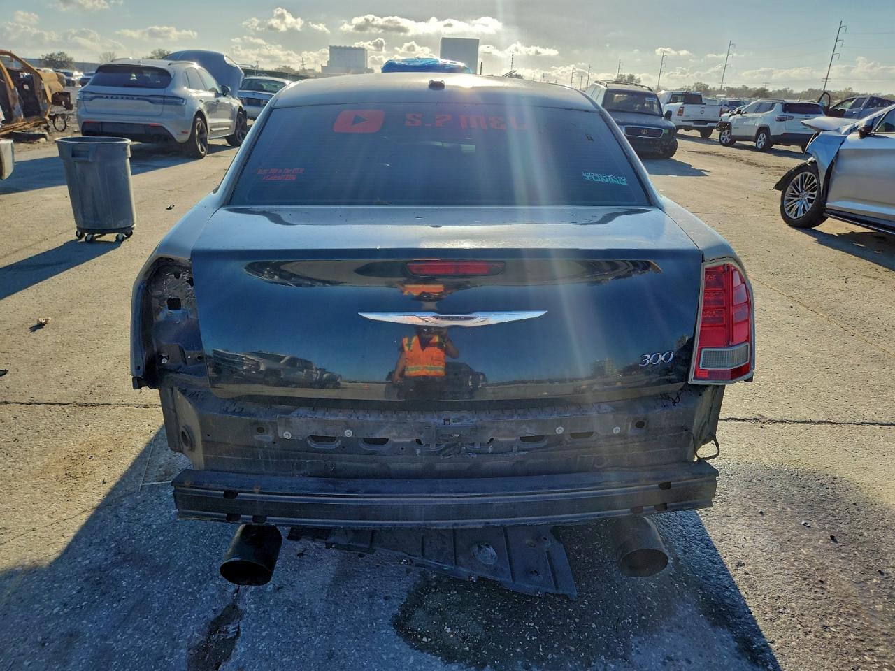 2013 CHRYSLER 300C photo 6