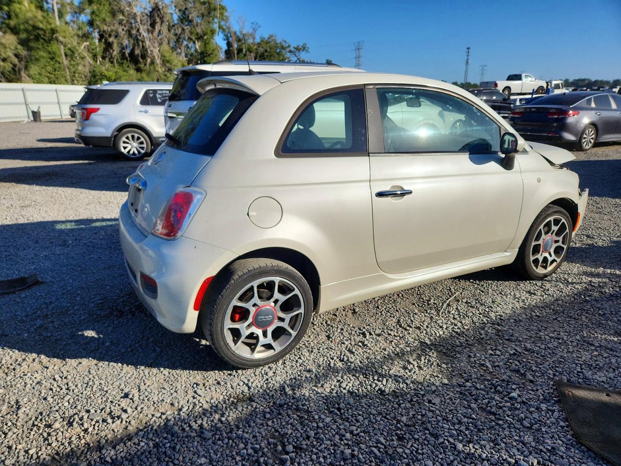 2013 FIAT 500 SPORT photo 3