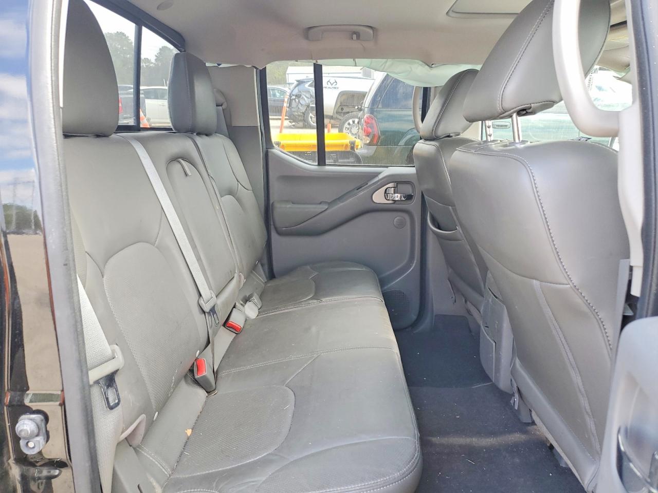 2019 NISSAN FRONTIER S photo 19