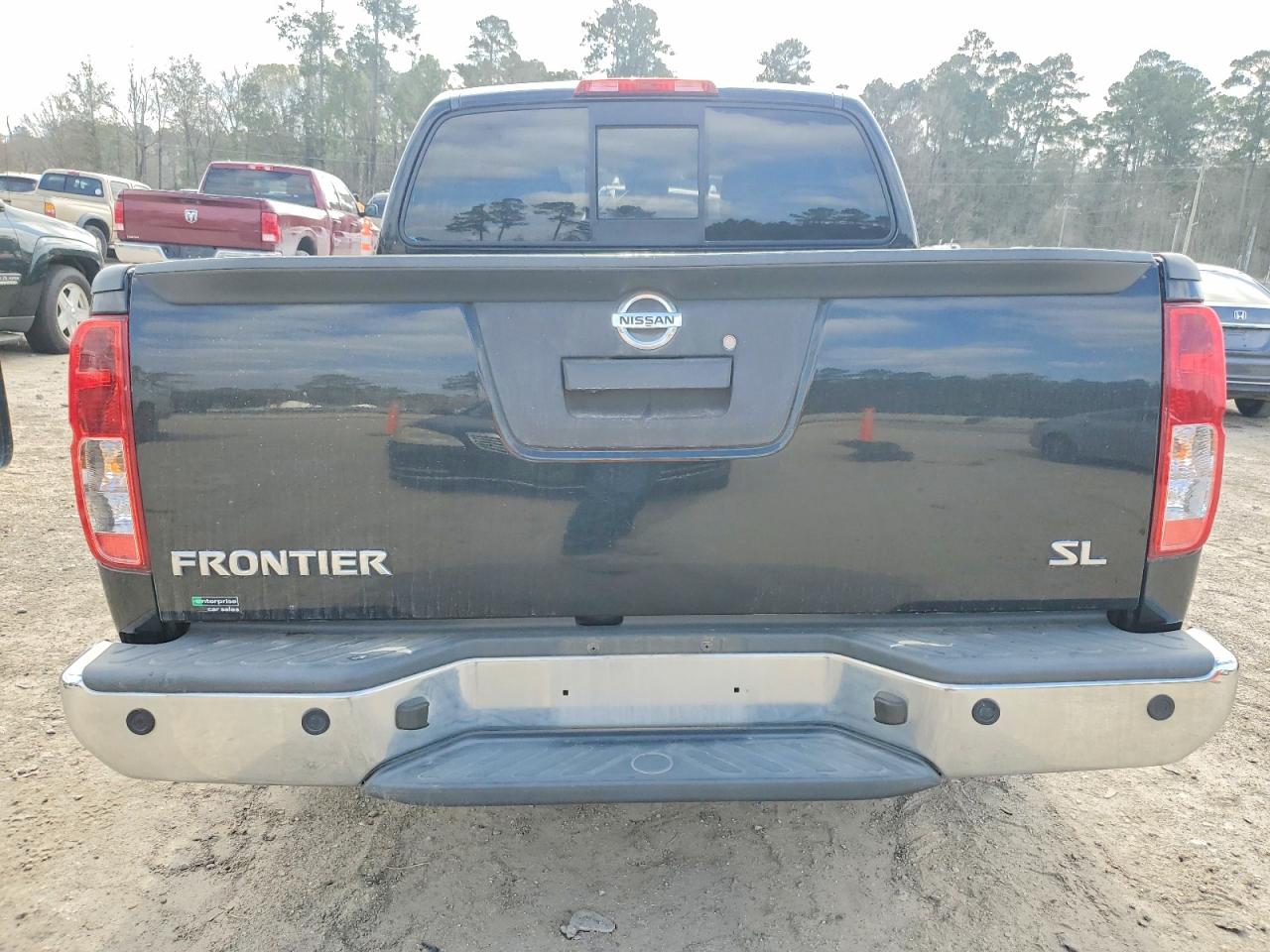 2019 NISSAN FRONTIER S photo 11