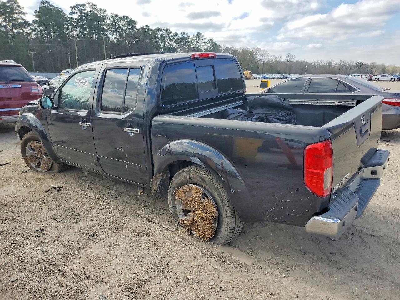 2019 NISSAN FRONTIER S photo 3