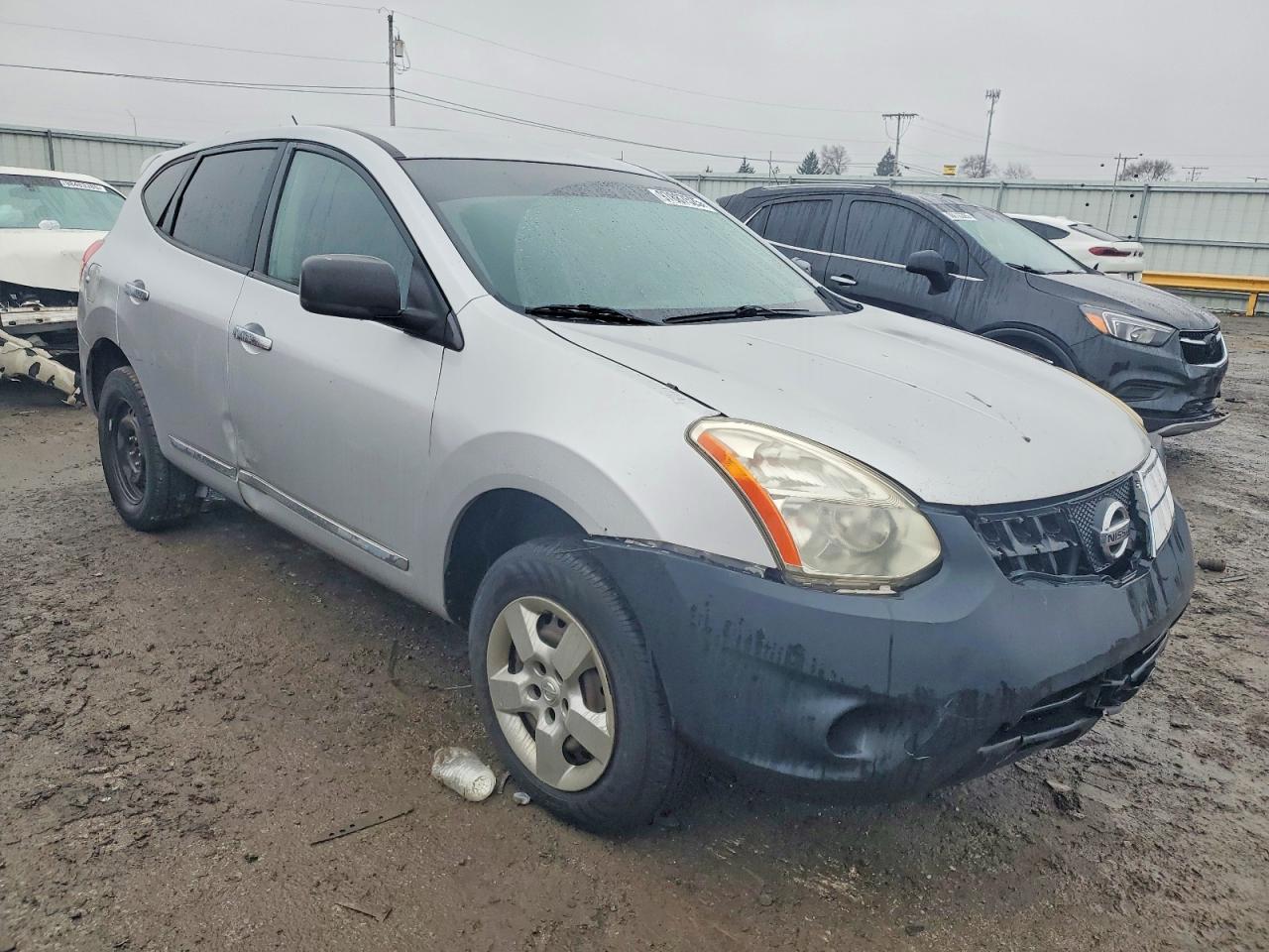 2013 NISSAN ROGUE S photo 10