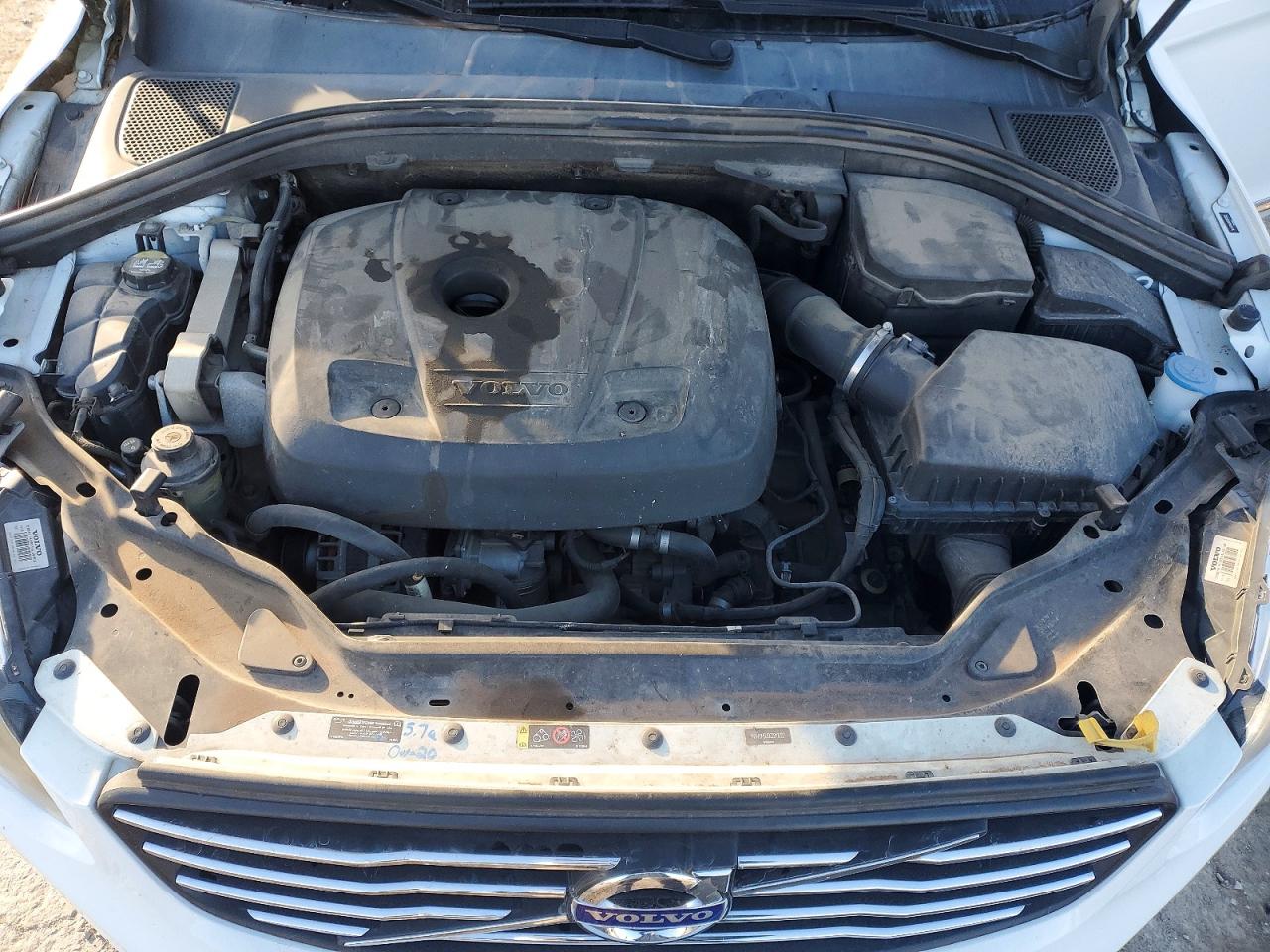 2016 VOLVO XC60 T5 photo 12