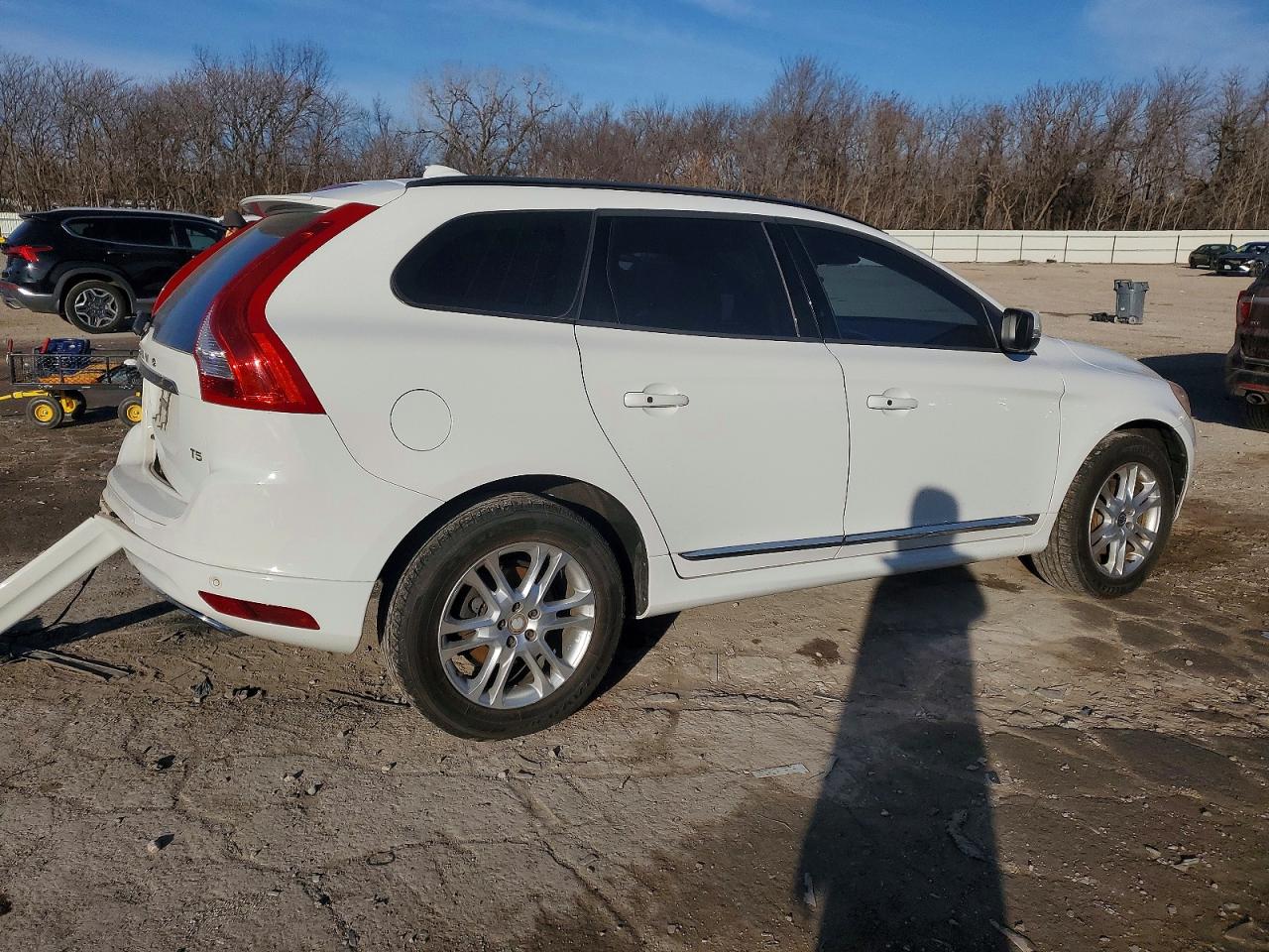 2016 VOLVO XC60 T5 photo 3