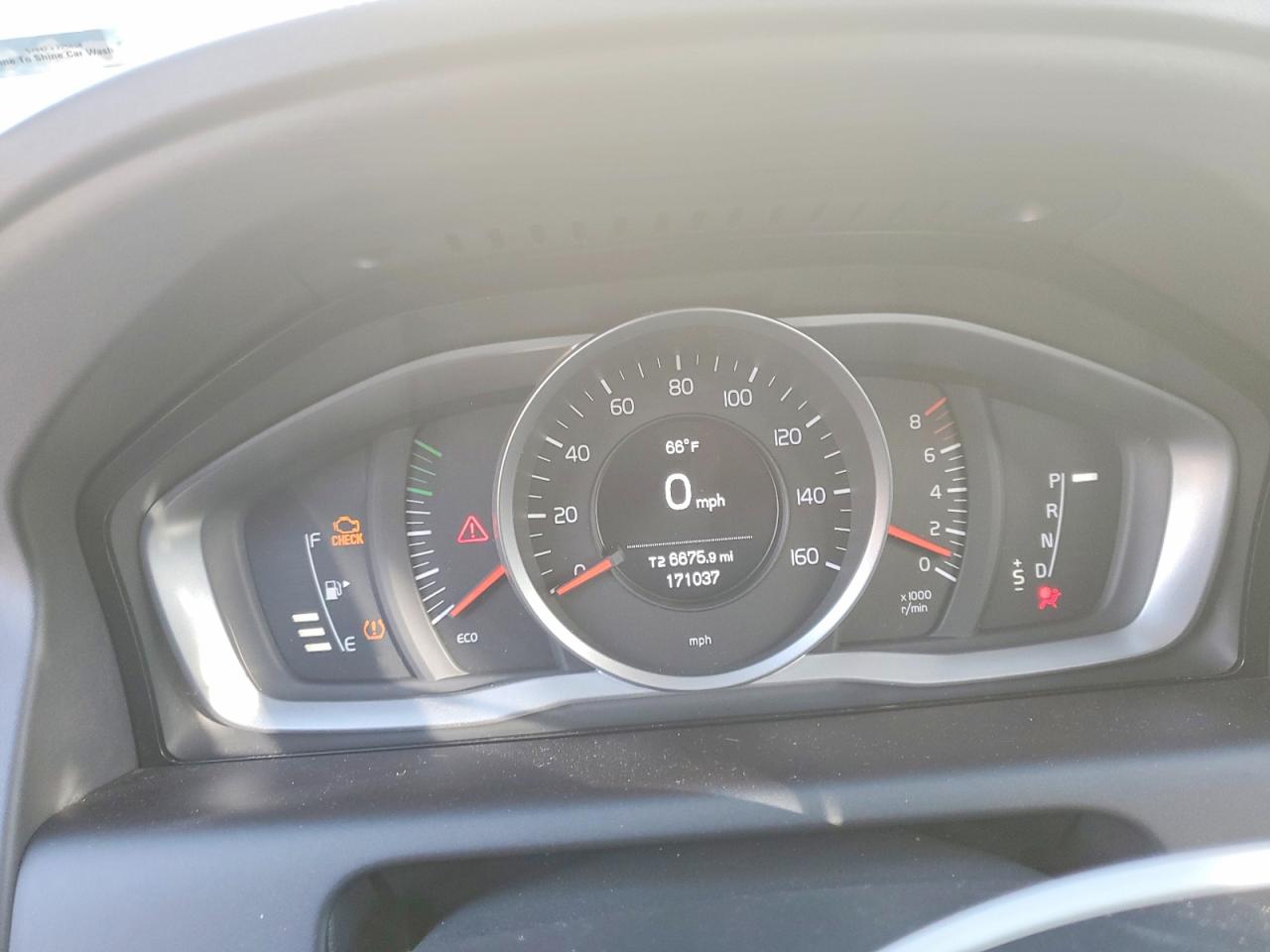 2016 VOLVO XC60 T5 photo 9