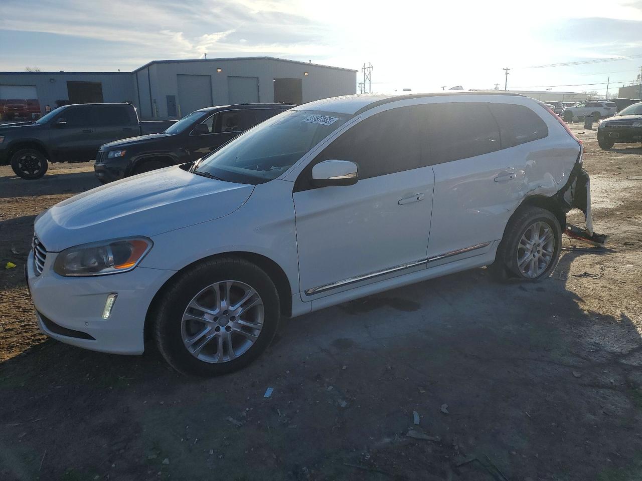 2016 VOLVO XC60