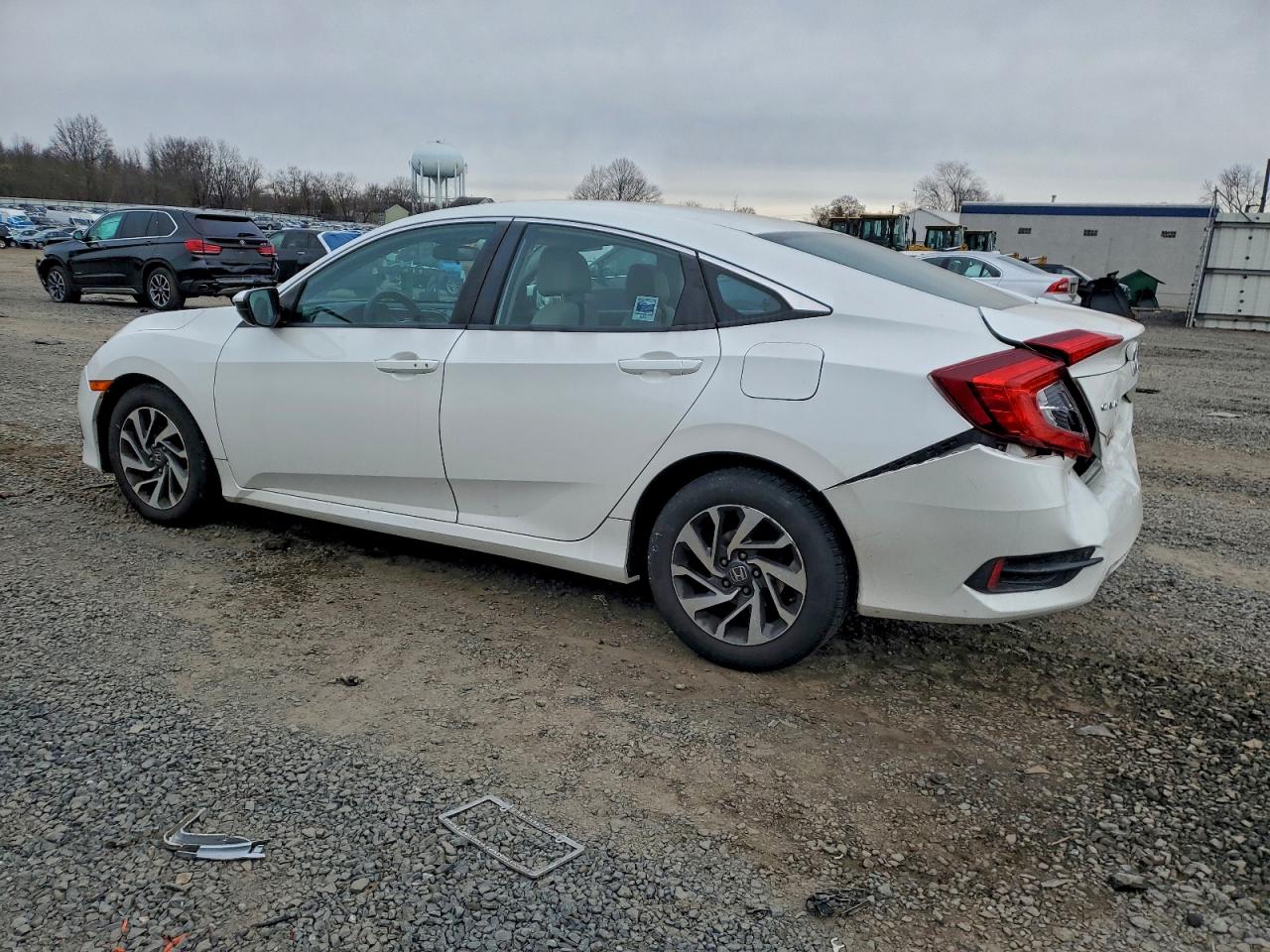 2016 HONDA CIVIC EX photo 2