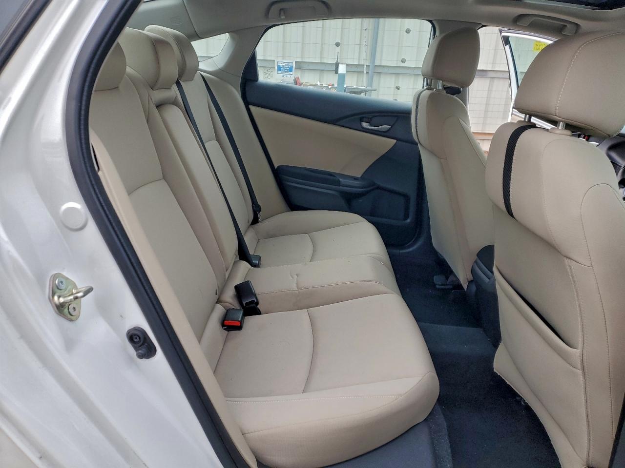 2016 HONDA CIVIC EX photo 10