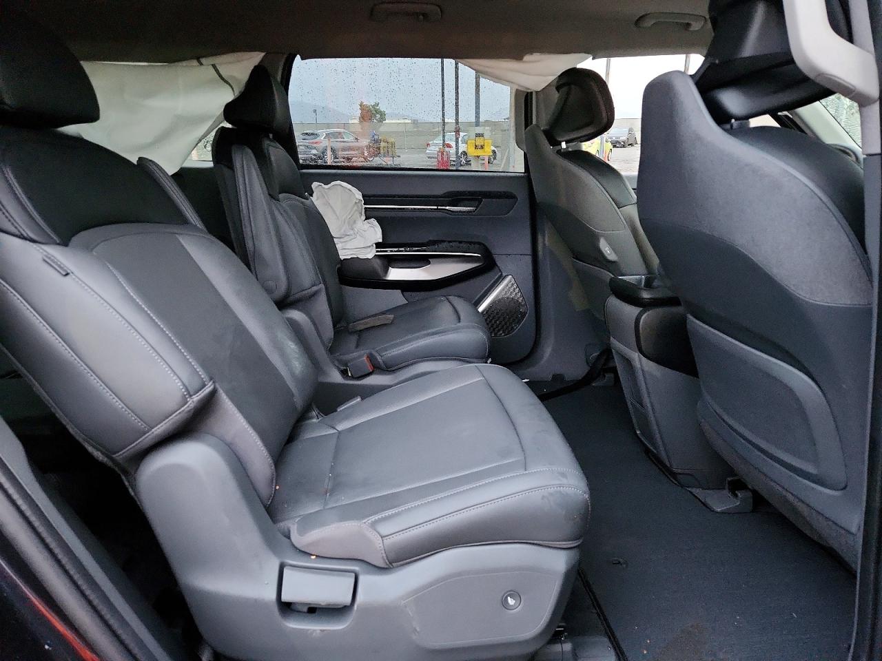 2026 KIA EV9 LIGHT photo 11
