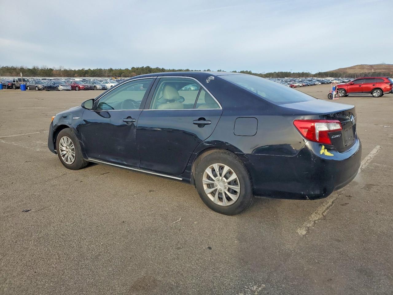 2014 TOYOTA CAMRY HYBRID photo 4