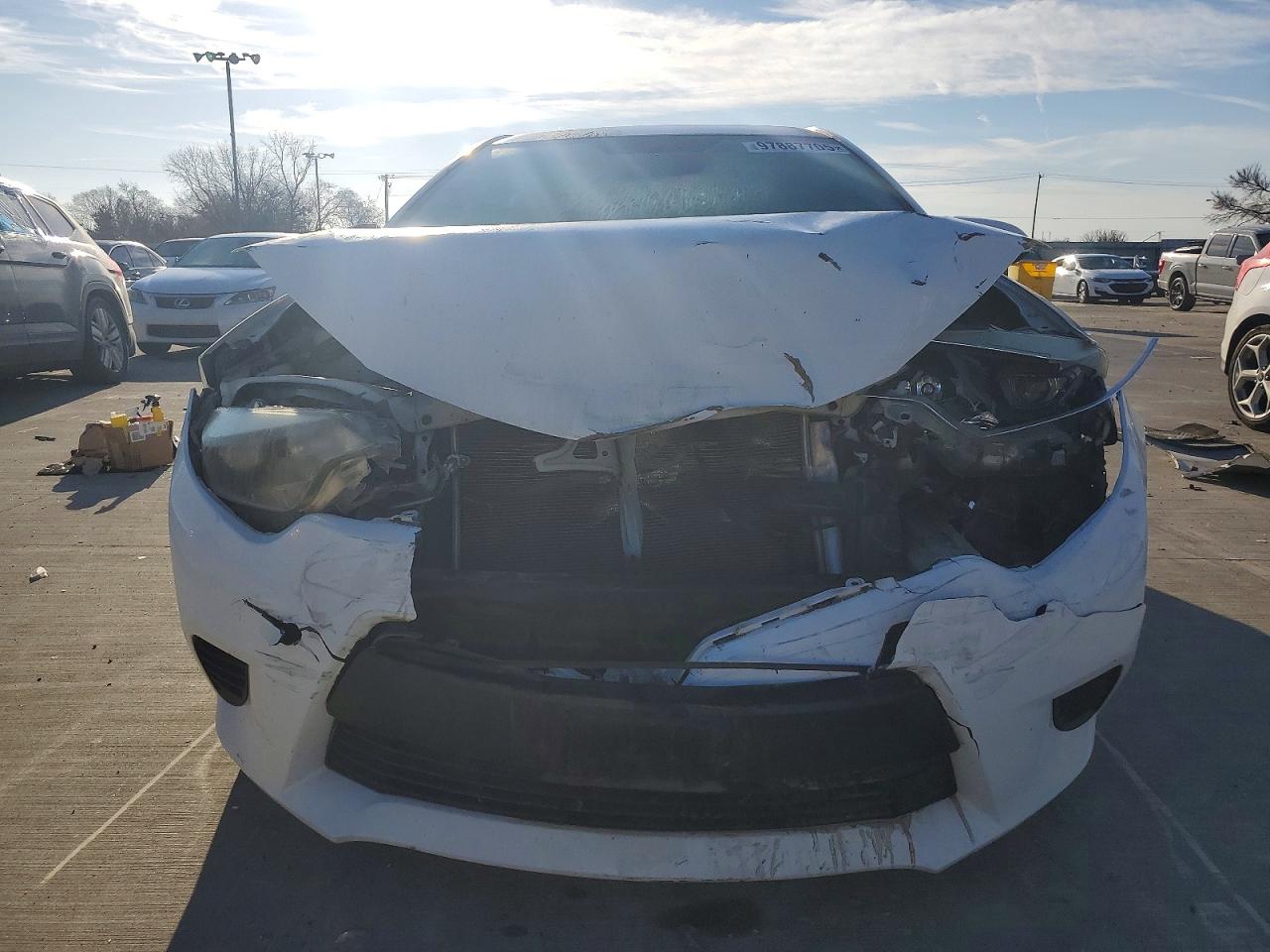 2016 TOYOTA COROLLA L photo 9