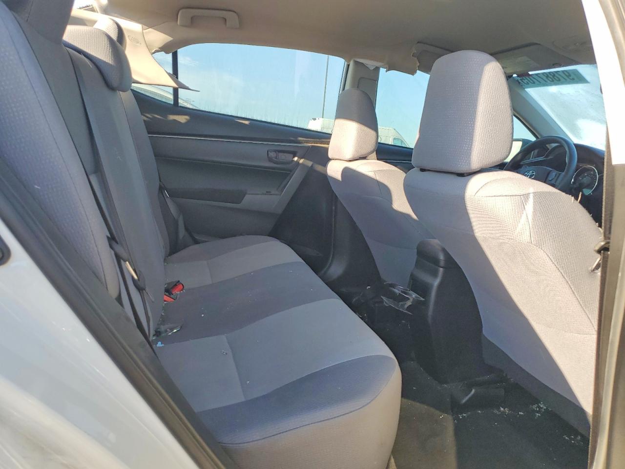 2016 TOYOTA COROLLA L photo 19