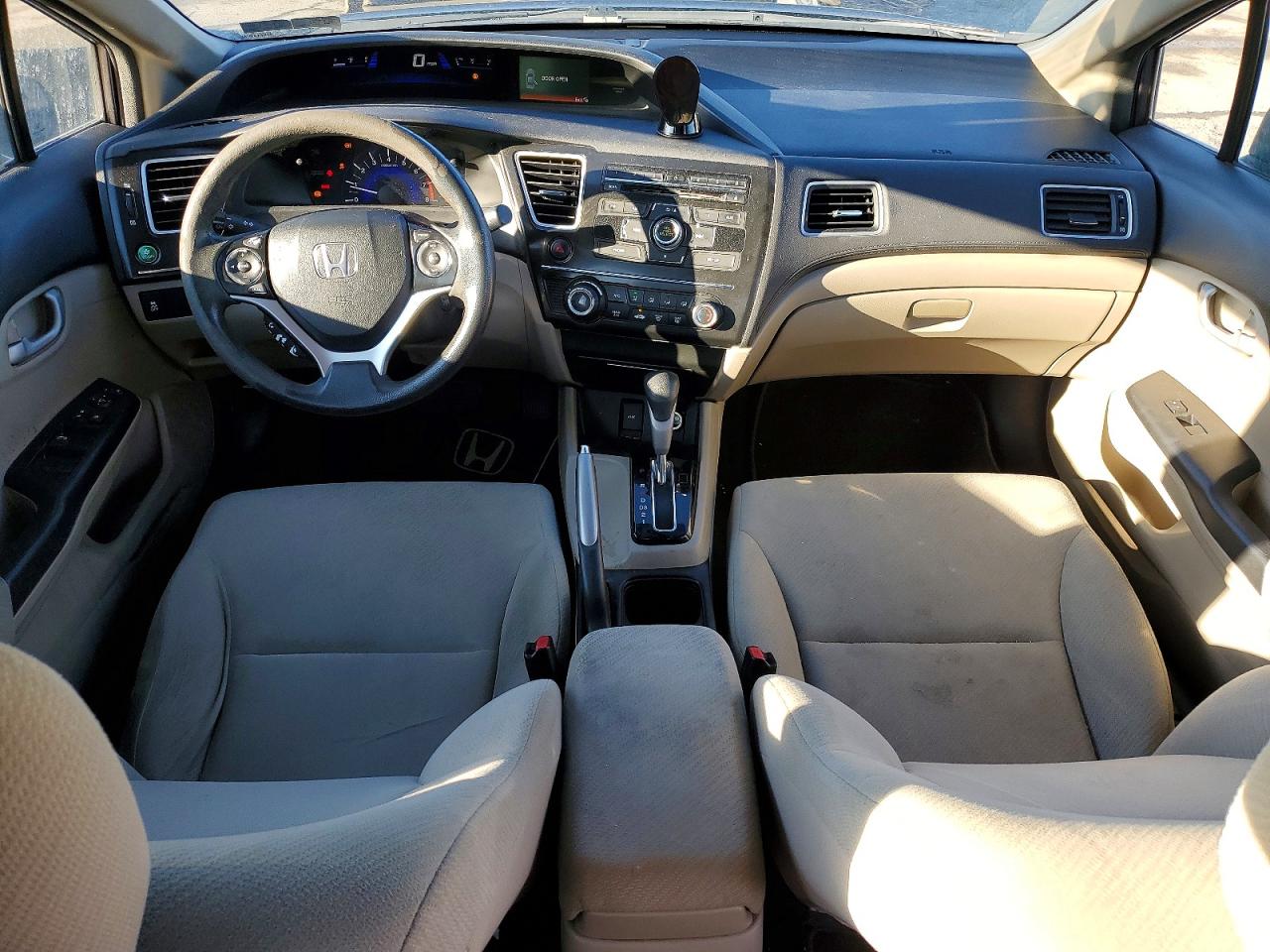 2013 HONDA CIVIC LX photo 8