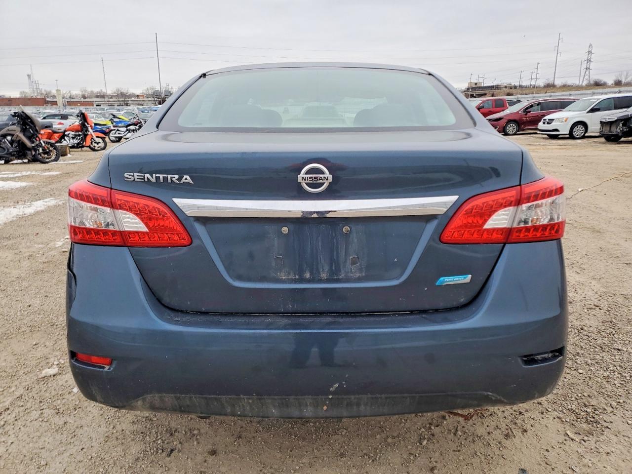 2014 NISSAN SENTRA S photo 6