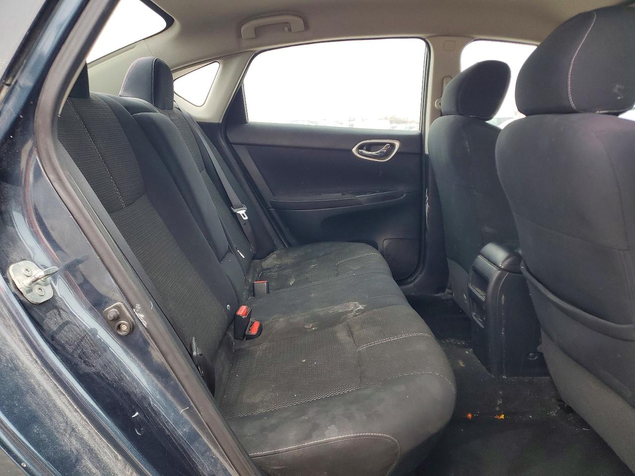 2014 NISSAN SENTRA S photo 10