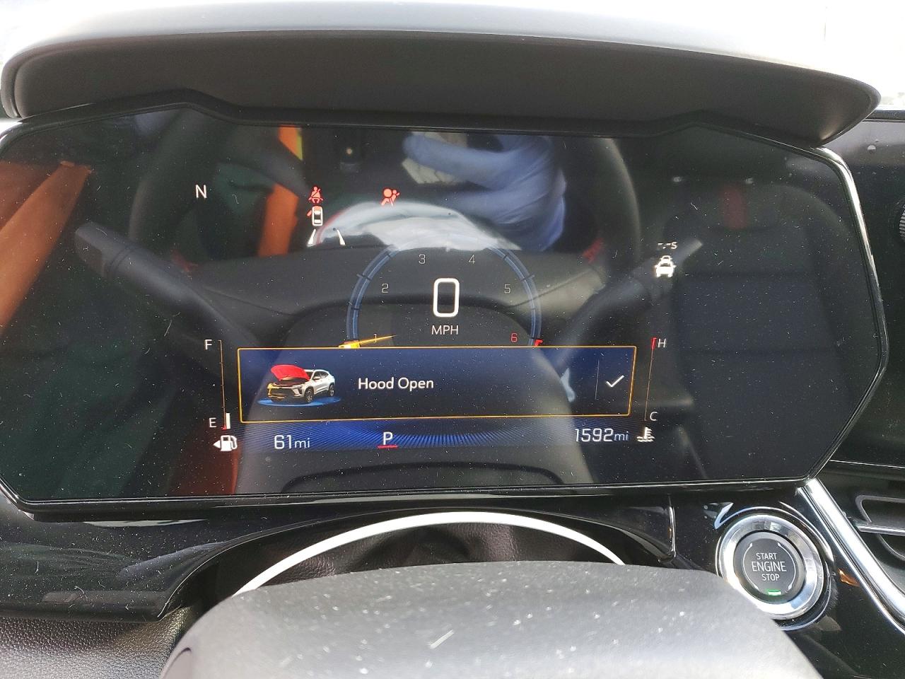 2025 CHEVROLET TRAX 2RS photo 25