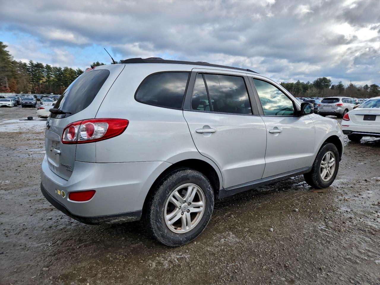 2011 HYUNDAI SANTA FE GLS photo 7