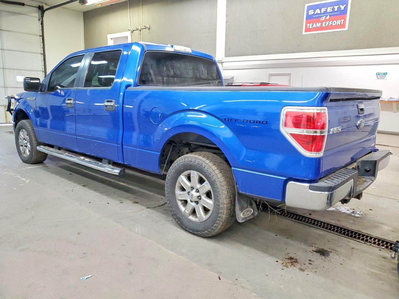 2013 FORD F150 SUPERCREW photo 2