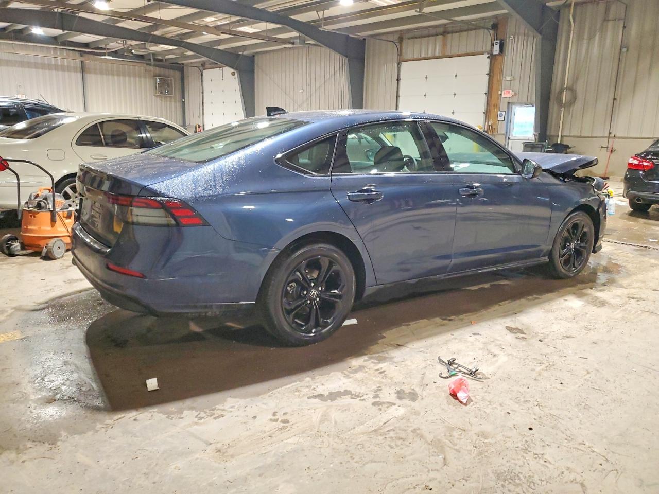 2025 HONDA ACCORD SE photo 3