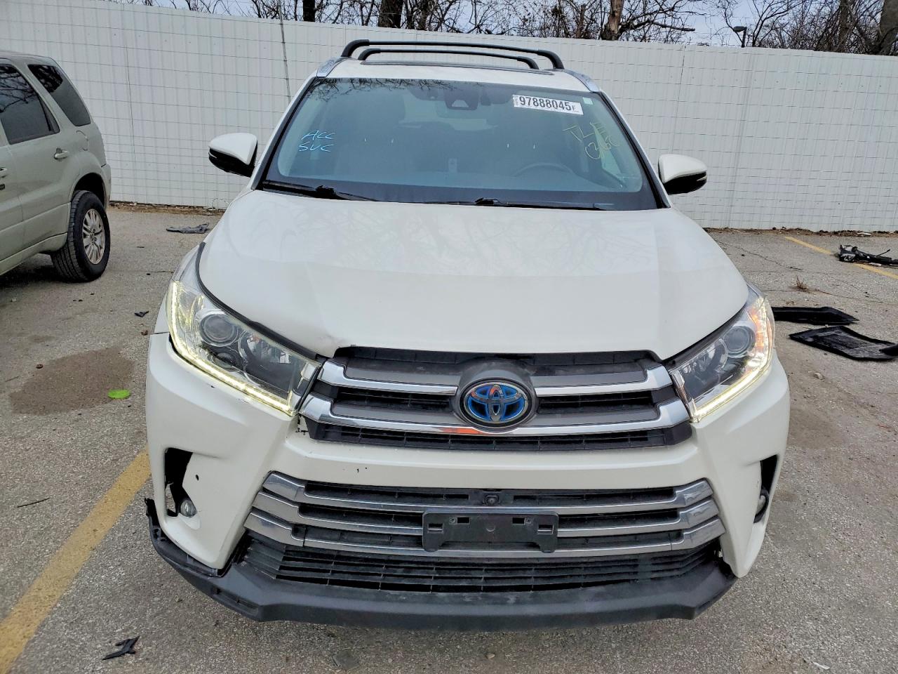 2018 TOYOTA HIGHLANDER HYBRID LIMITED photo 9