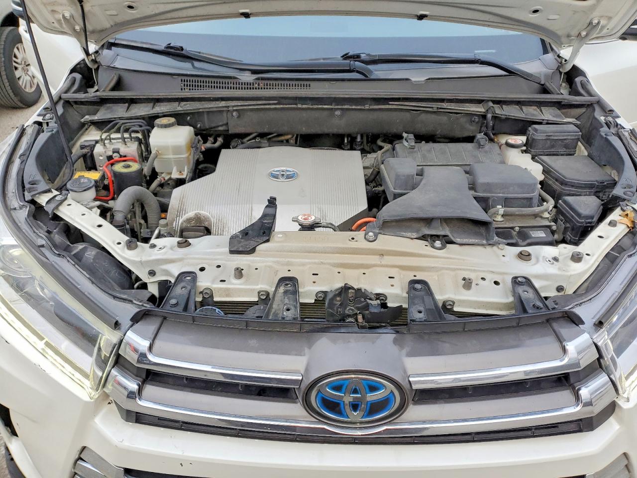 2018 TOYOTA HIGHLANDER HYBRID LIMITED photo 23