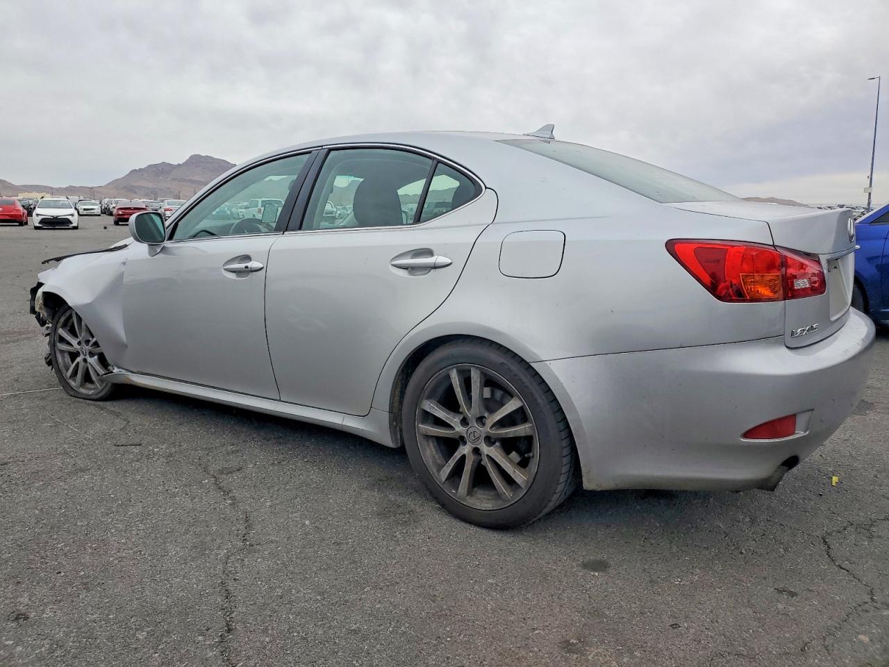 2007 LEXUS IS 250 photo 2