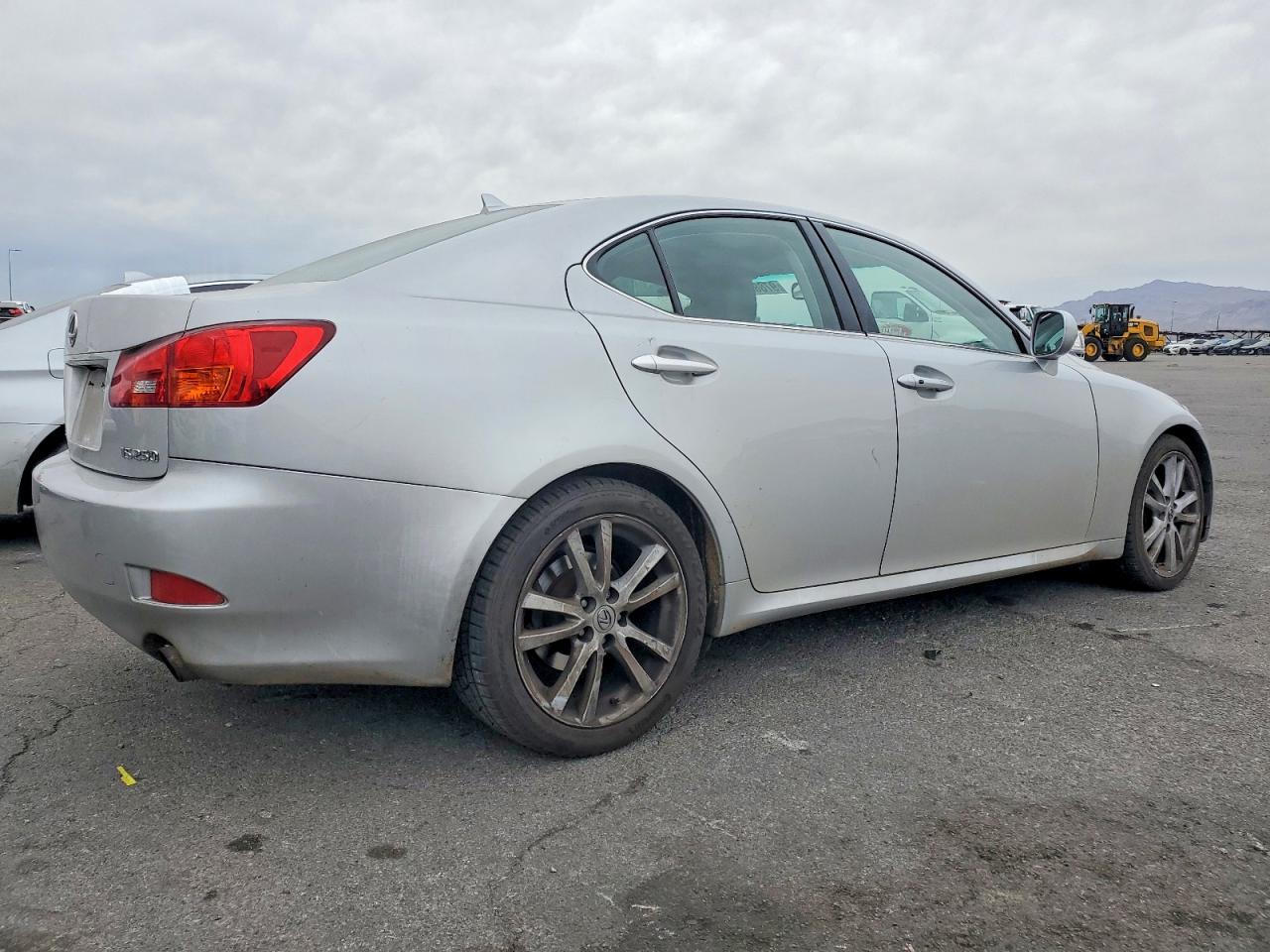 2007 LEXUS IS 250 photo 3